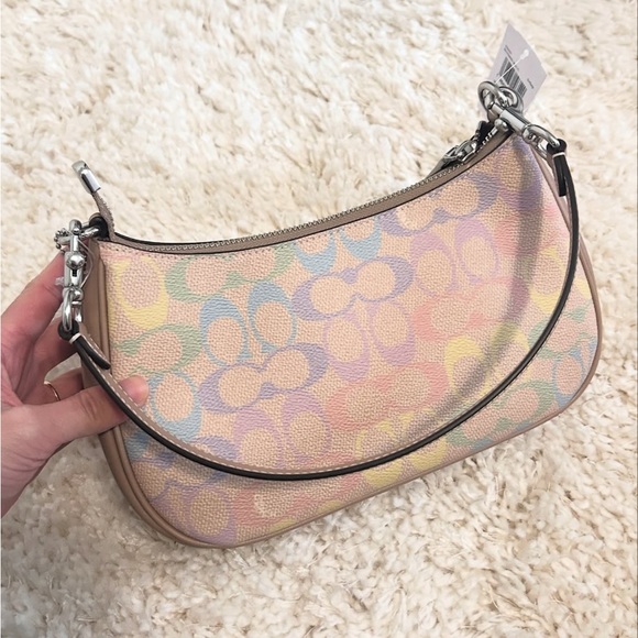 NWT🌈Coach Teri Shoulder Bag In Rainbow Signature Canvas Two Way Straps CDA91 - Picture 8 of 9